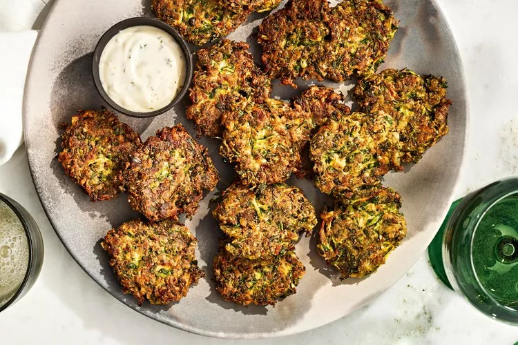 ۵ طرز تهیه رژیمی با آرد برنج سبوس‌دار؛ از کوکی و پنکیک تا کوکو و میان‌وعده سالم